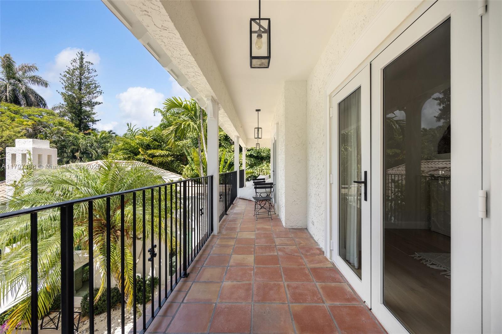 YE LITTLE WOODS 1ST ADDN - Residential