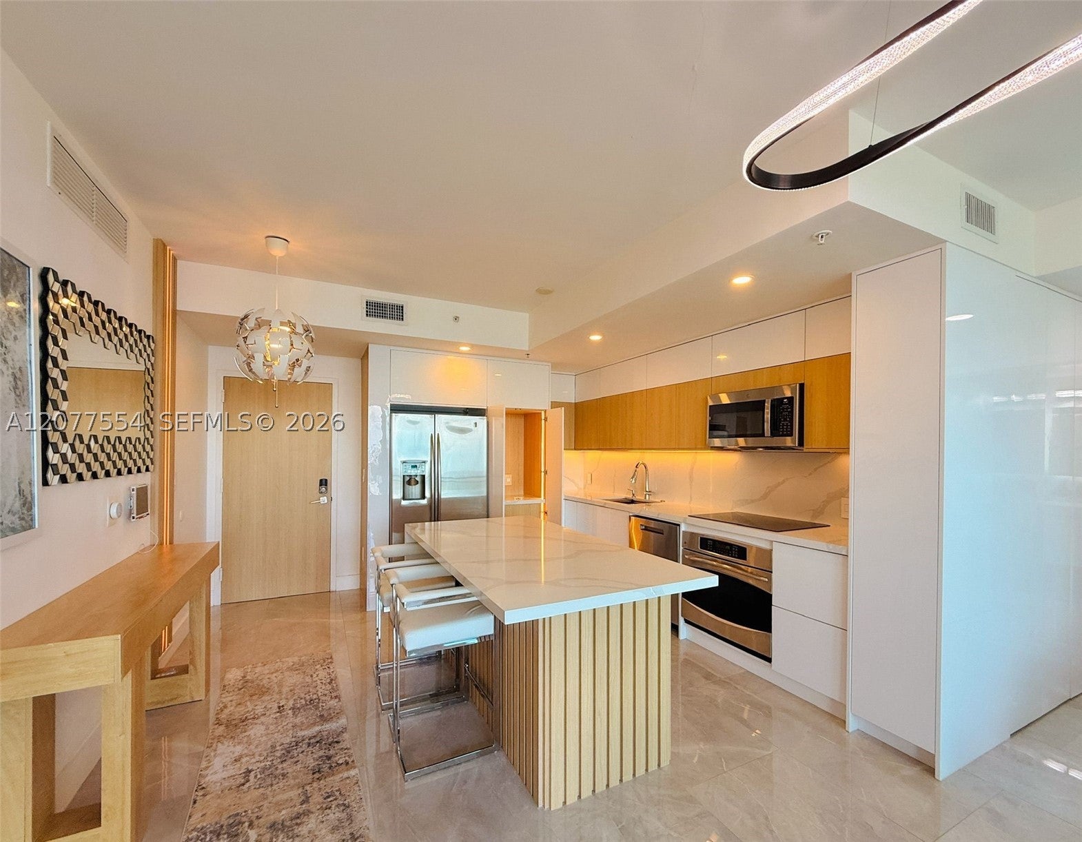 90 SW 3rd St 3306
