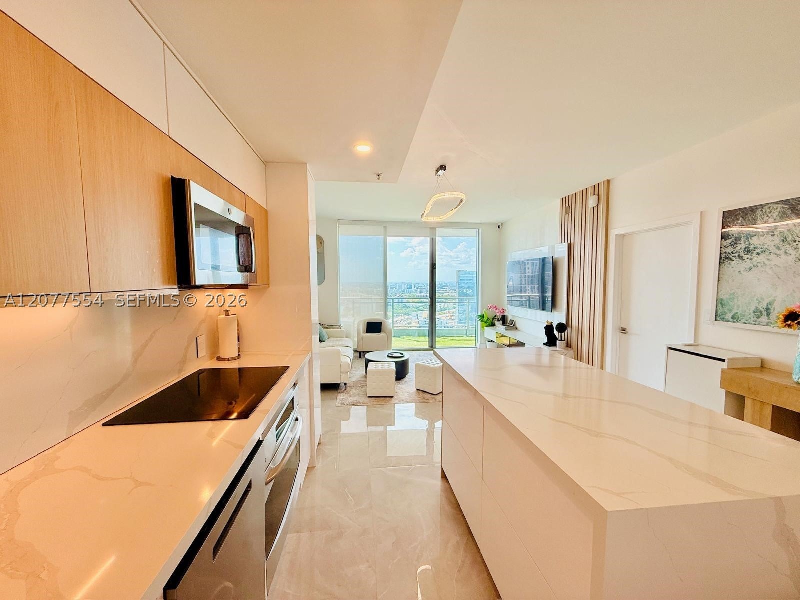 90 SW 3rd St 3306