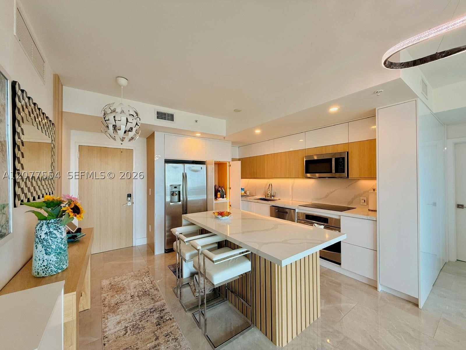 90 SW 3rd St 3306
