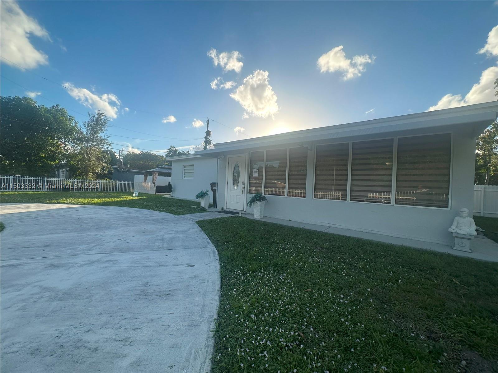 Rental Property at 17080 Ne 1st Ave, North Miami Beach, Miami-Dade County, Florida - Bedrooms: 4 
Bathrooms: 2  - $3,800 MO.