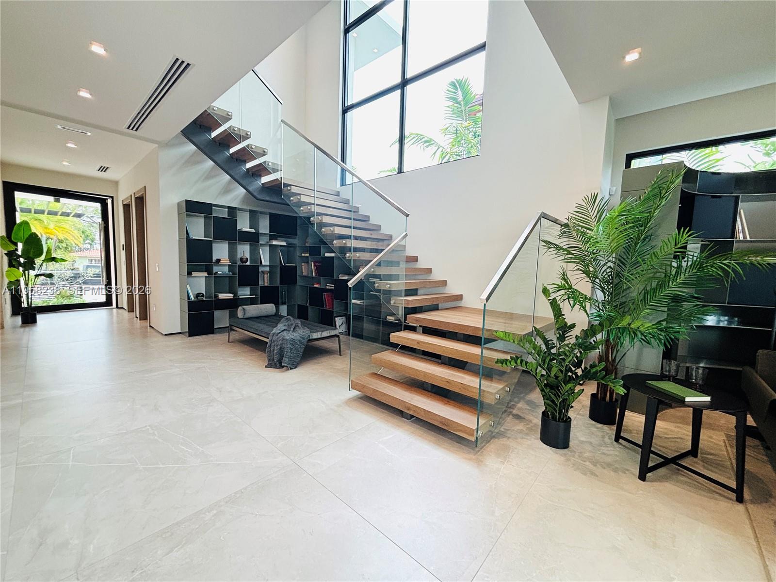 LA GORCE GOLF SUB - Residential