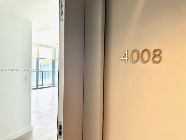 55 Sw 9th St 4008, Miami, Broward County, Florida - 2 Bedrooms  
2 Bathrooms - 