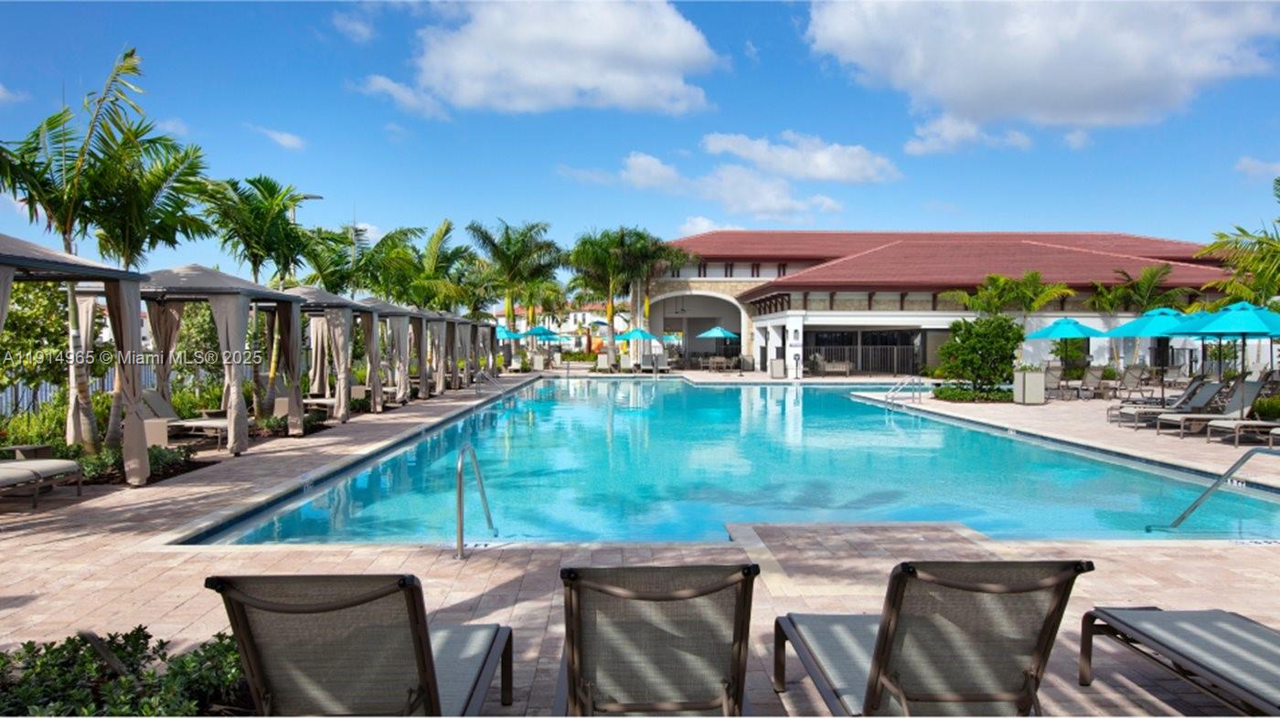 AQUABELLA NORTH REPLAT - Residential Lease