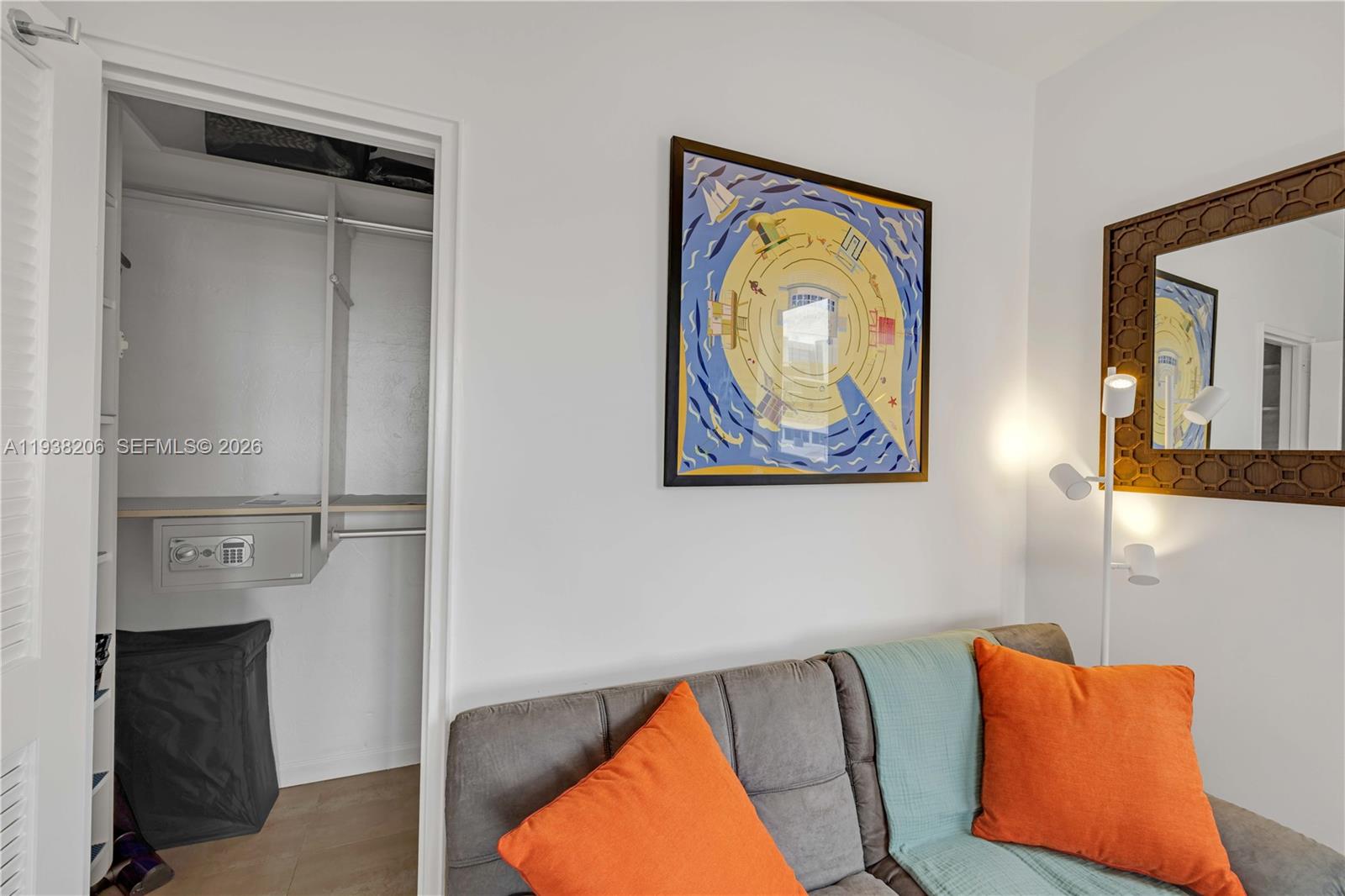 THE MANTELL CONDO - Residential