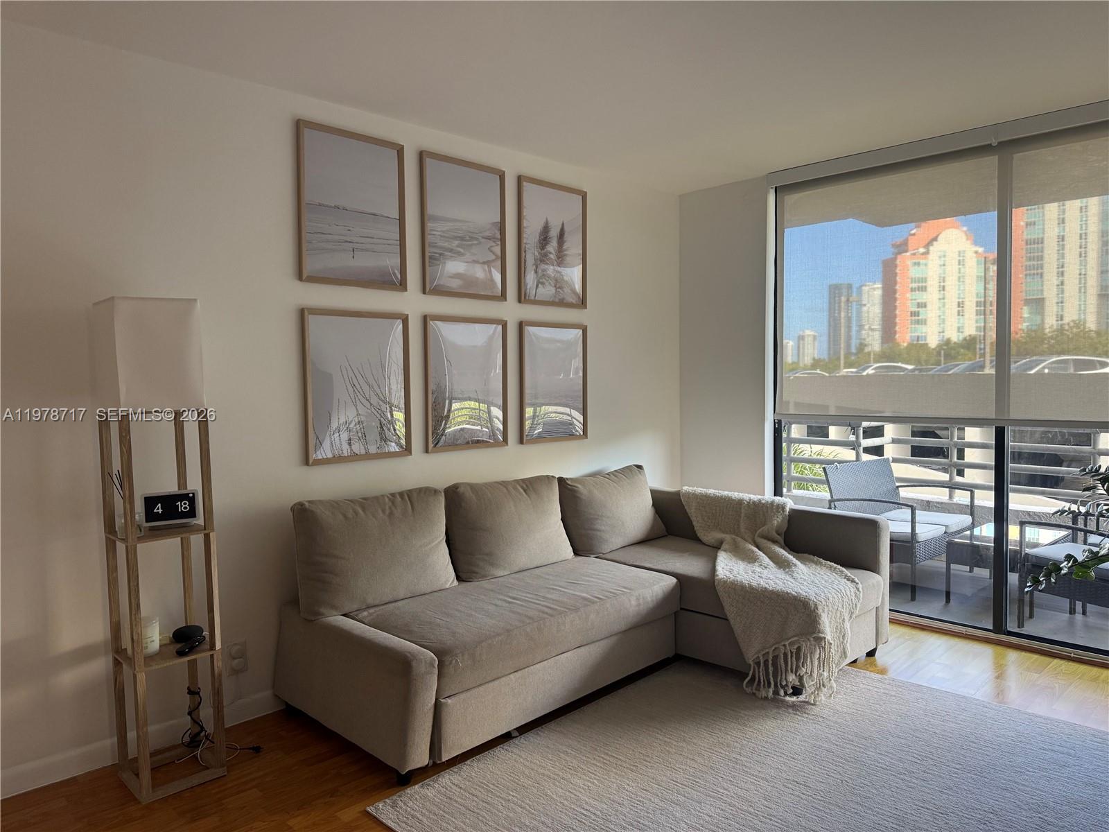 3300 NE 191st St 418