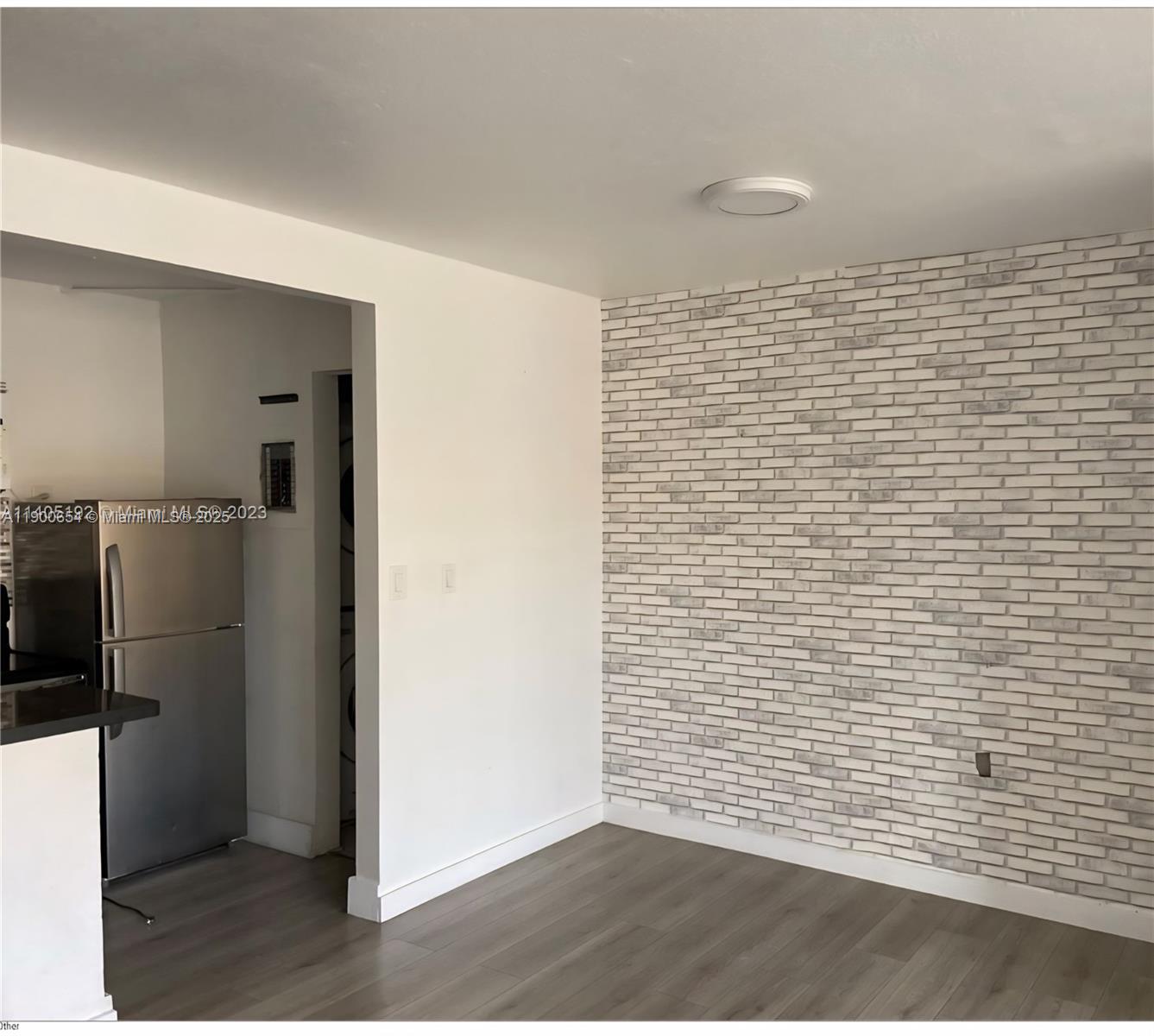 DORAL GARDENS CONDO - Residential Lease