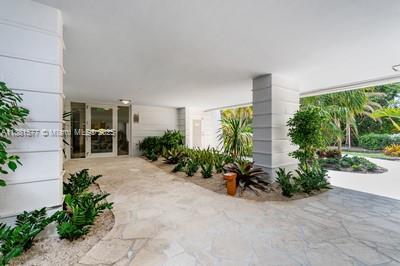 SANDS OF KEY BISCAYNE CON - Residential Lease