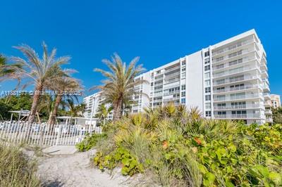 SANDS OF KEY BISCAYNE CON - Residential Lease