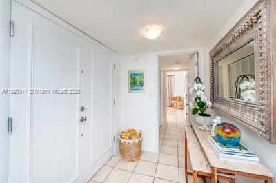 SANDS OF KEY BISCAYNE CON - Residential Lease