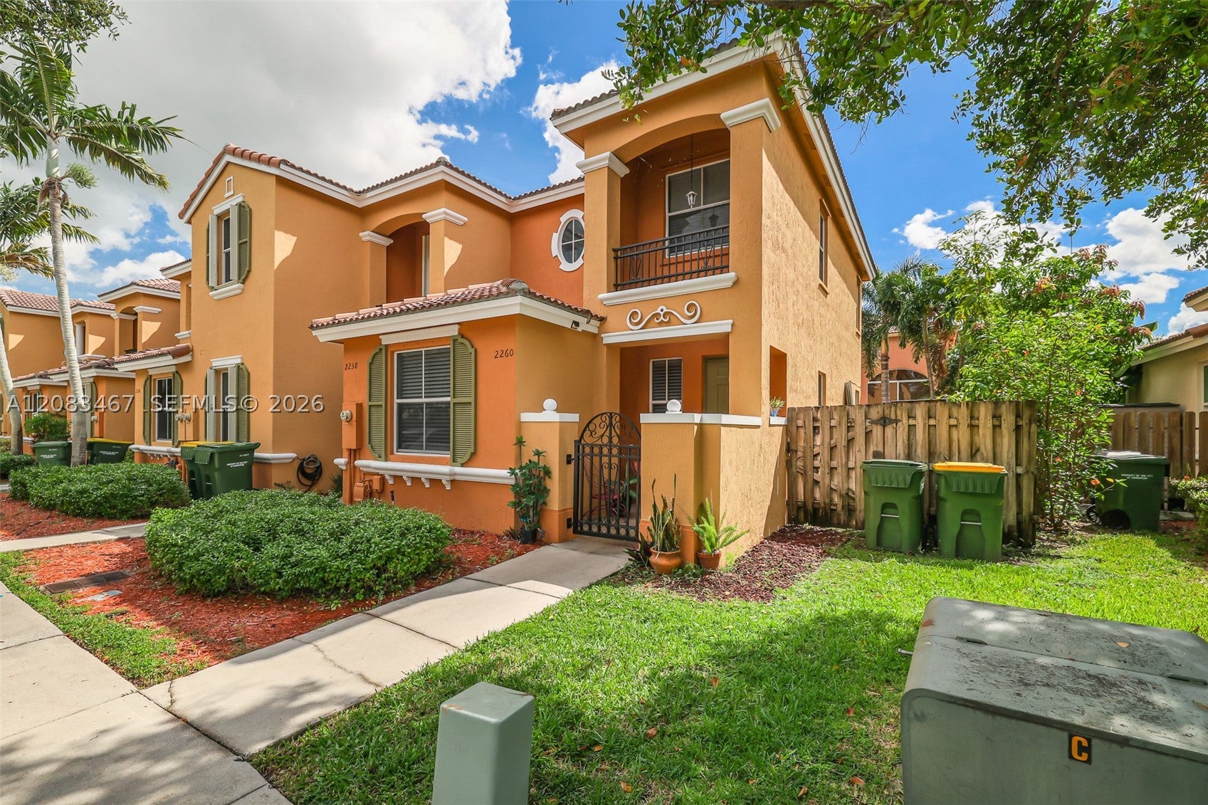 2260 NE 42nd Cir, Homestead FL 33033