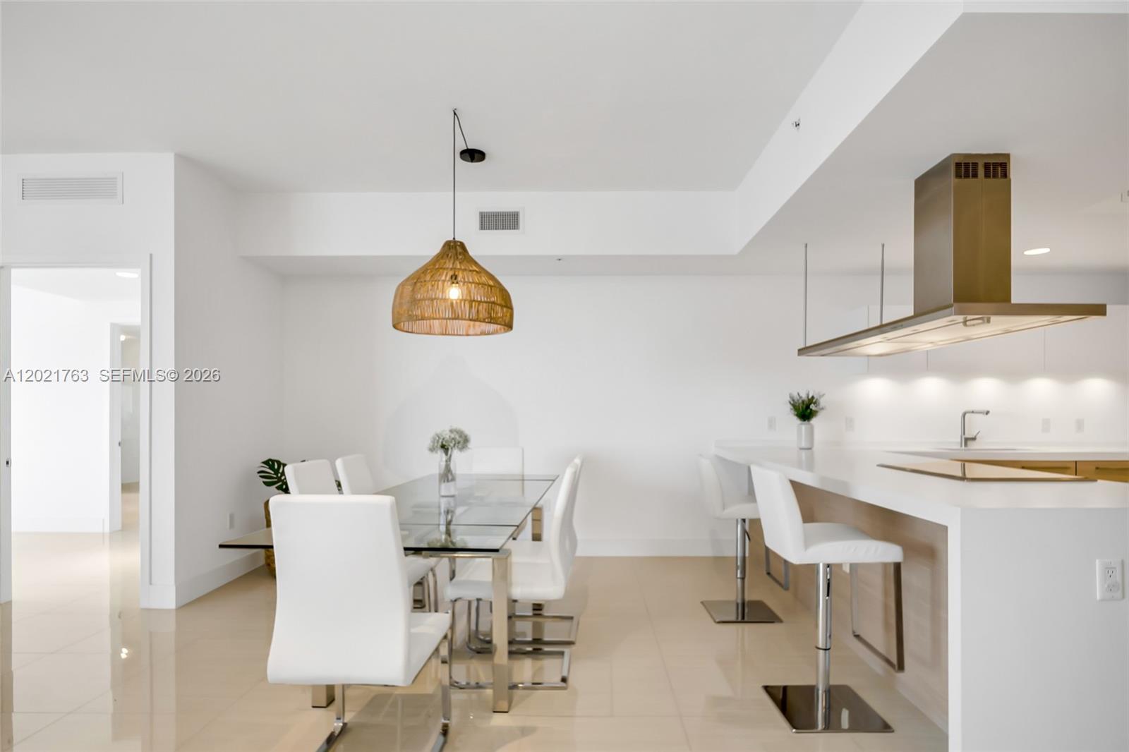 MARINA PALMS RESIDENCES N - Residential