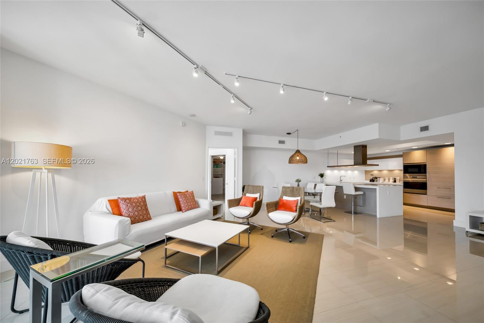MARINA PALMS RESIDENCES N - Residential