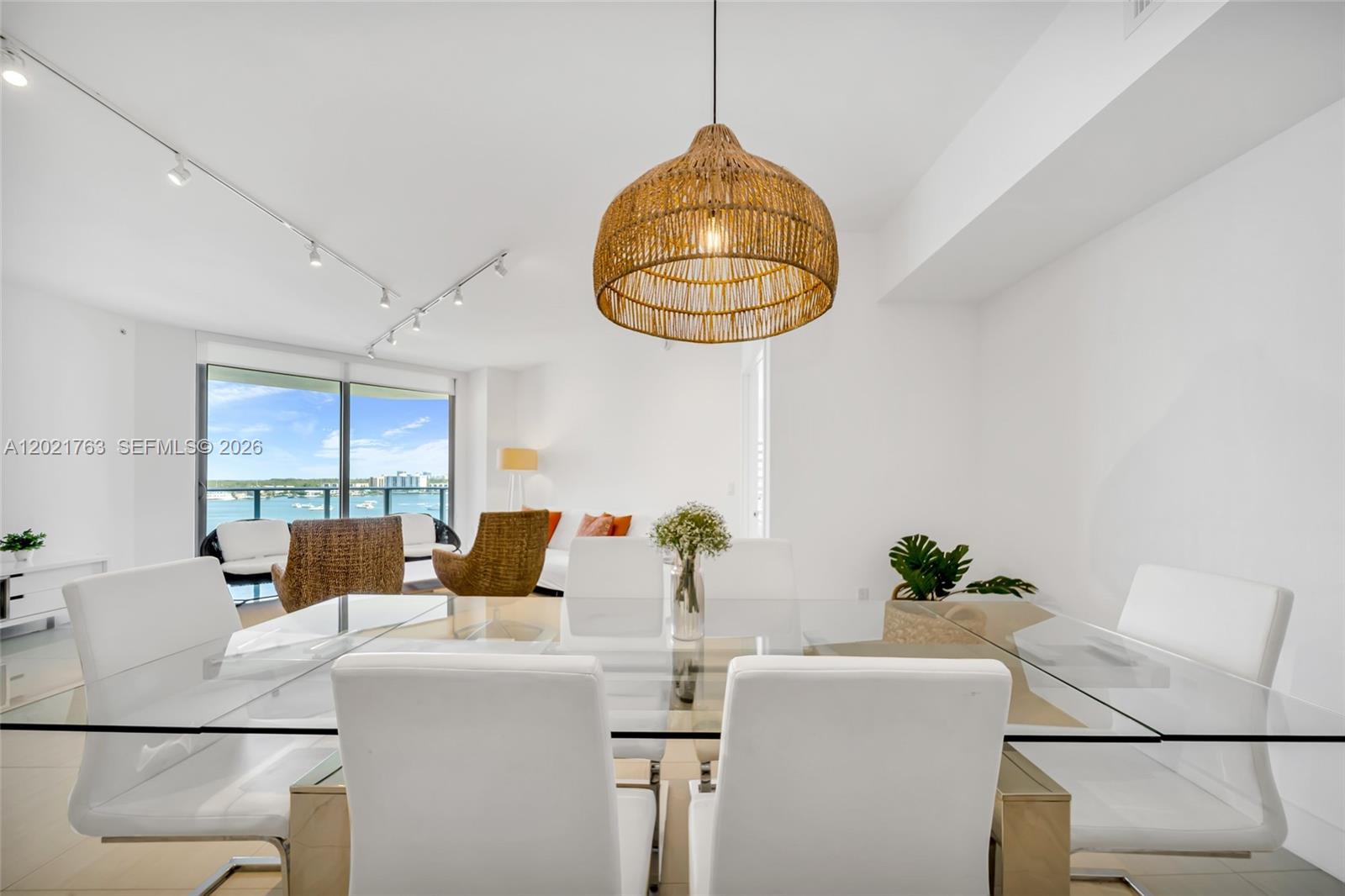 MARINA PALMS RESIDENCES N - Residential