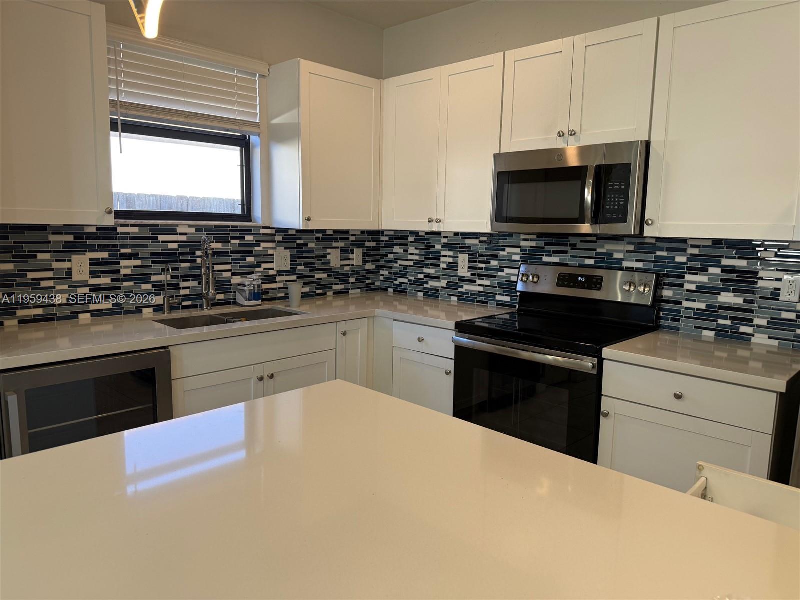 KINGMAN COMMONS - Residential Lease