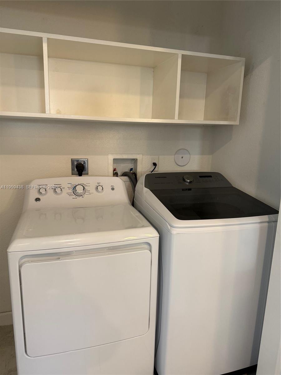 KINGMAN COMMONS - Residential Lease