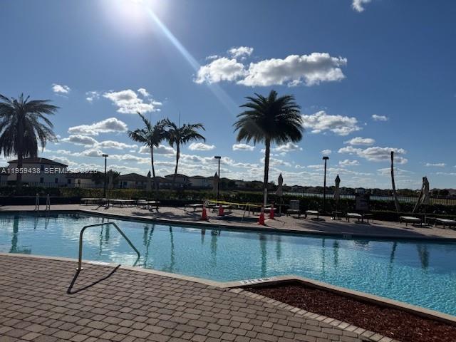 KINGMAN COMMONS - Residential Lease