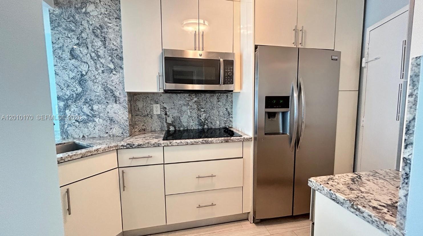 TRITON TOWER CONDO - Residential
