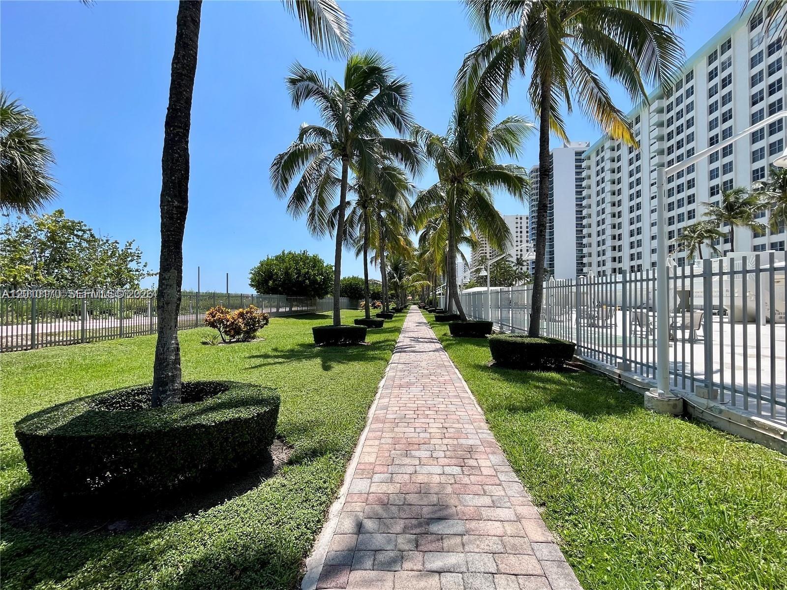 TRITON TOWER CONDO - Residential