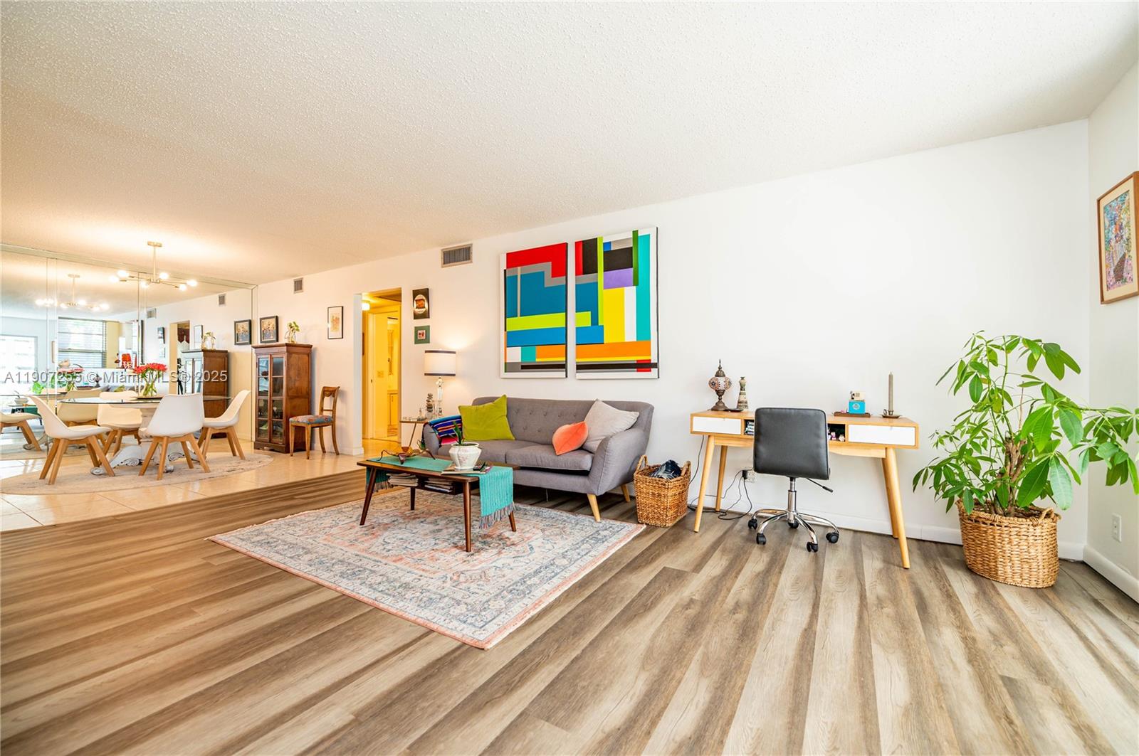 LUCAYA VILLAGE 2-E CONDO - Residential