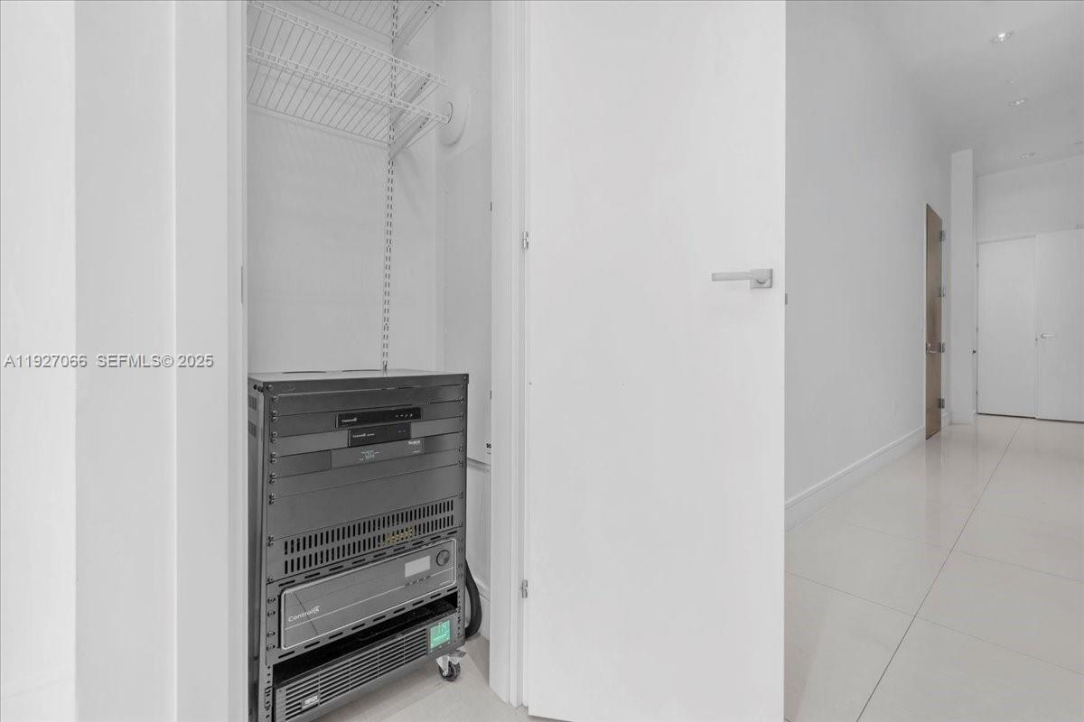 ECHO CONDO - Residential