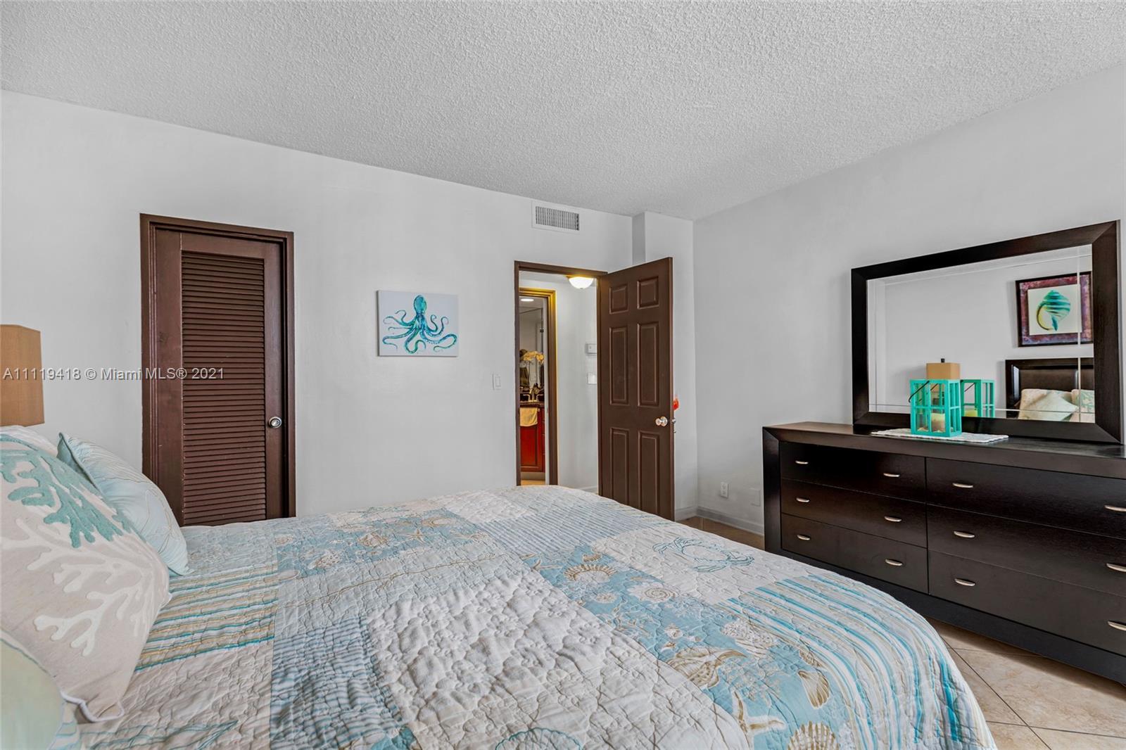 TIDES ON HOLLYWOOD BEACH - Residential