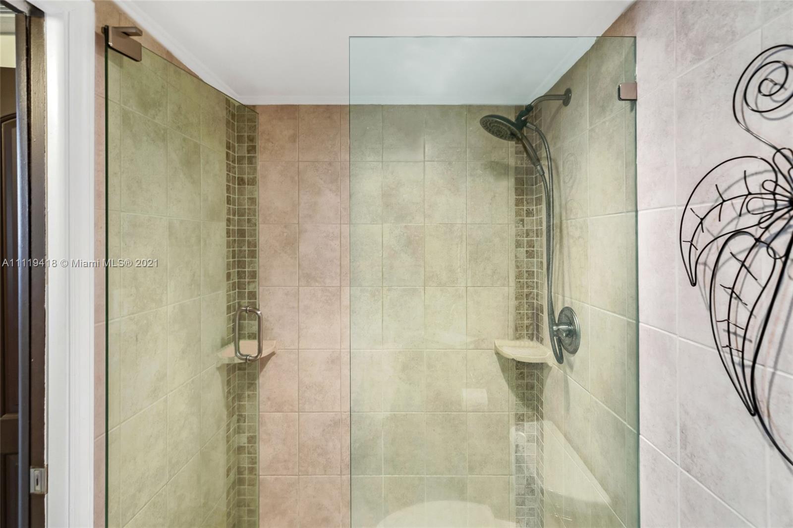 TIDES ON HOLLYWOOD BEACH - Residential