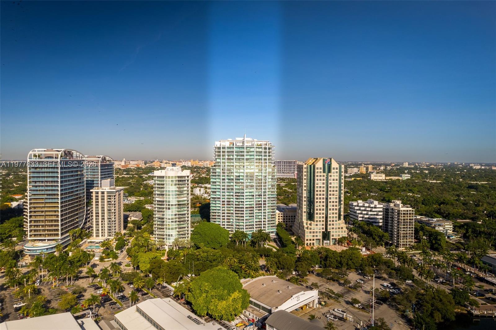 GROVENOR HOUSE CONDO - Residential