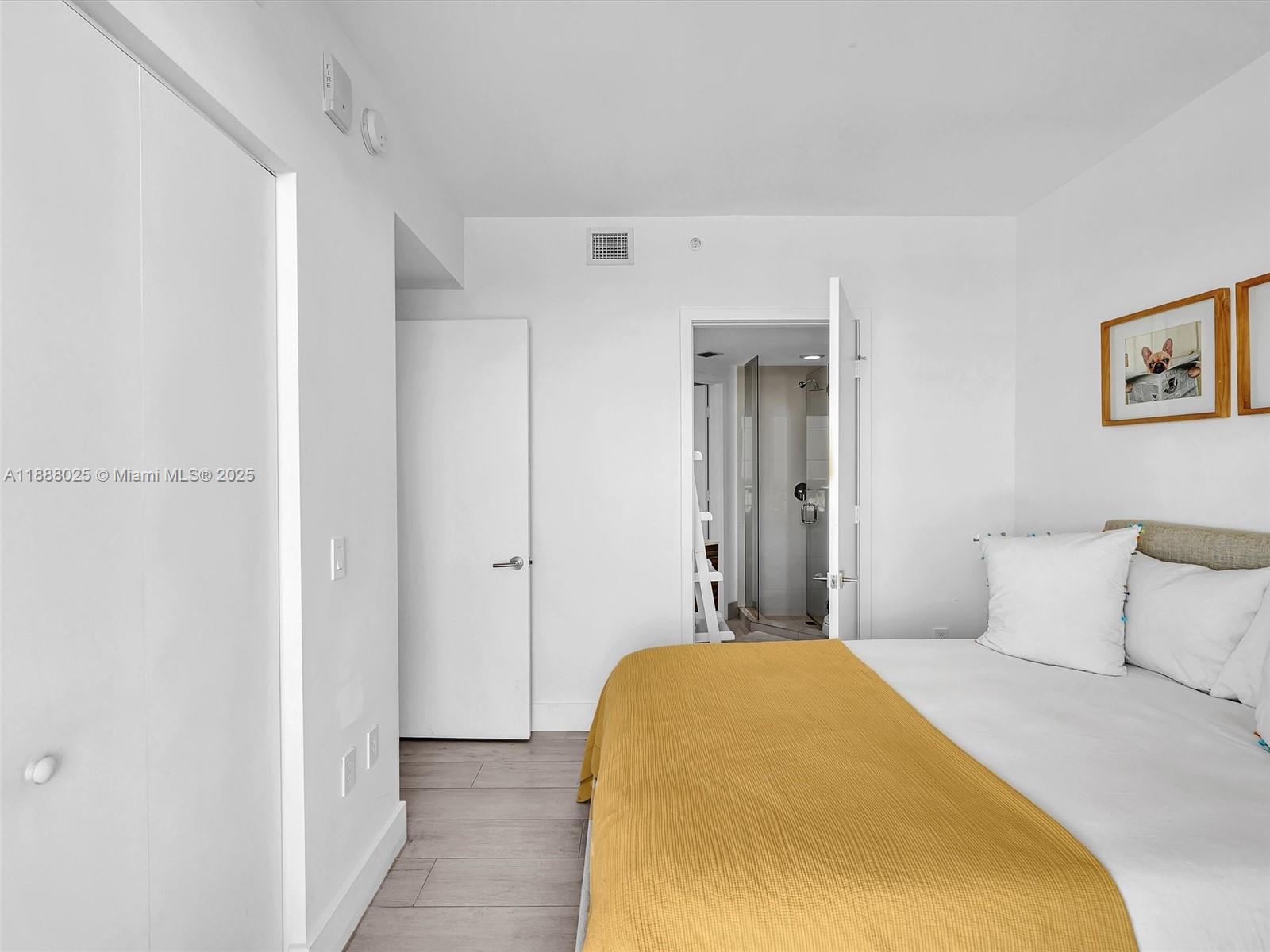 3401 MIDTOWN CONDO - Residential Lease