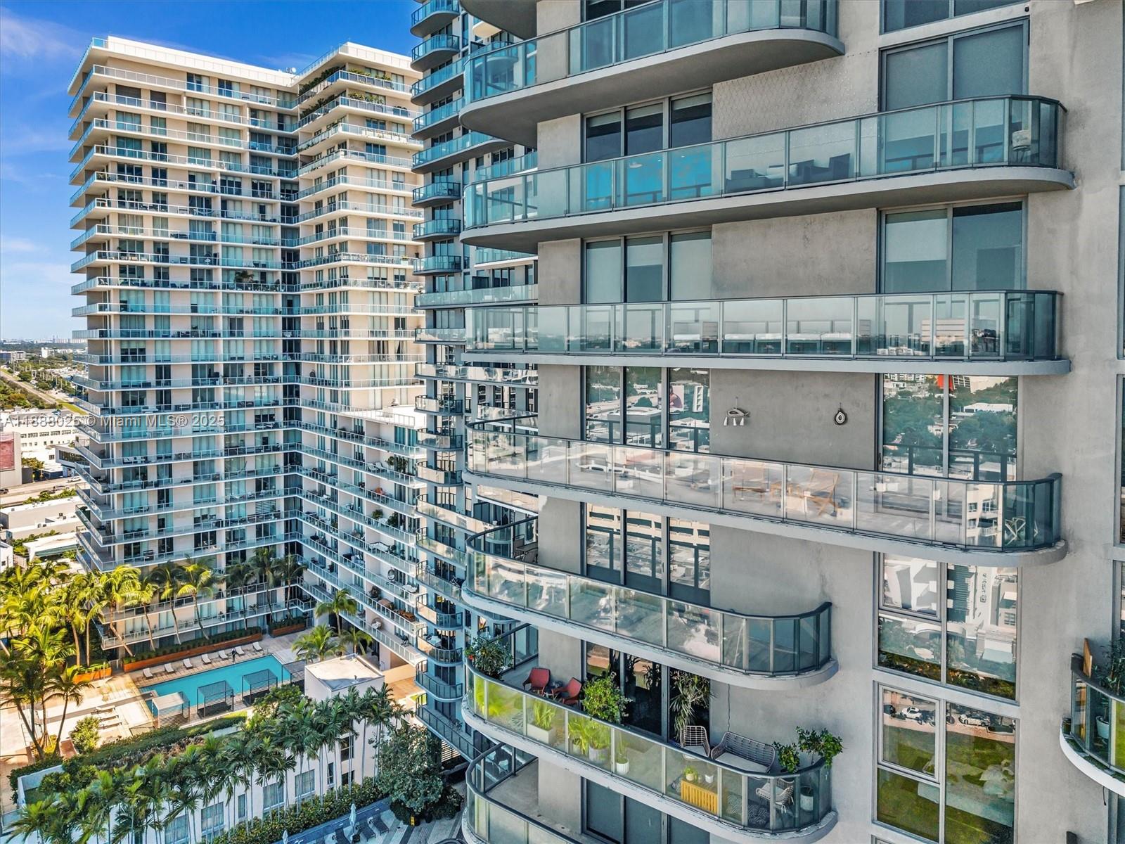 3401 MIDTOWN CONDO - Residential Lease