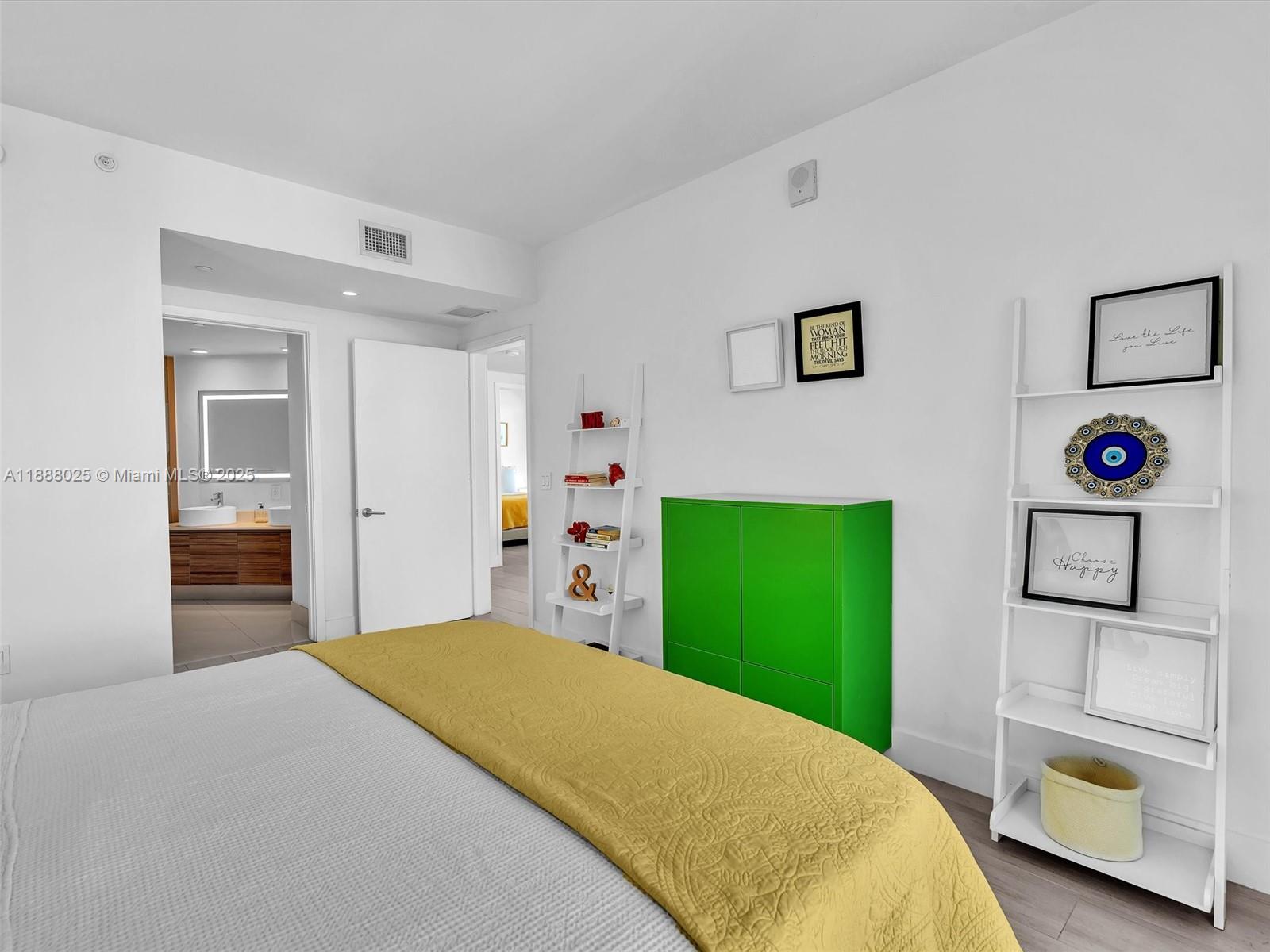 3401 MIDTOWN CONDO - Residential Lease