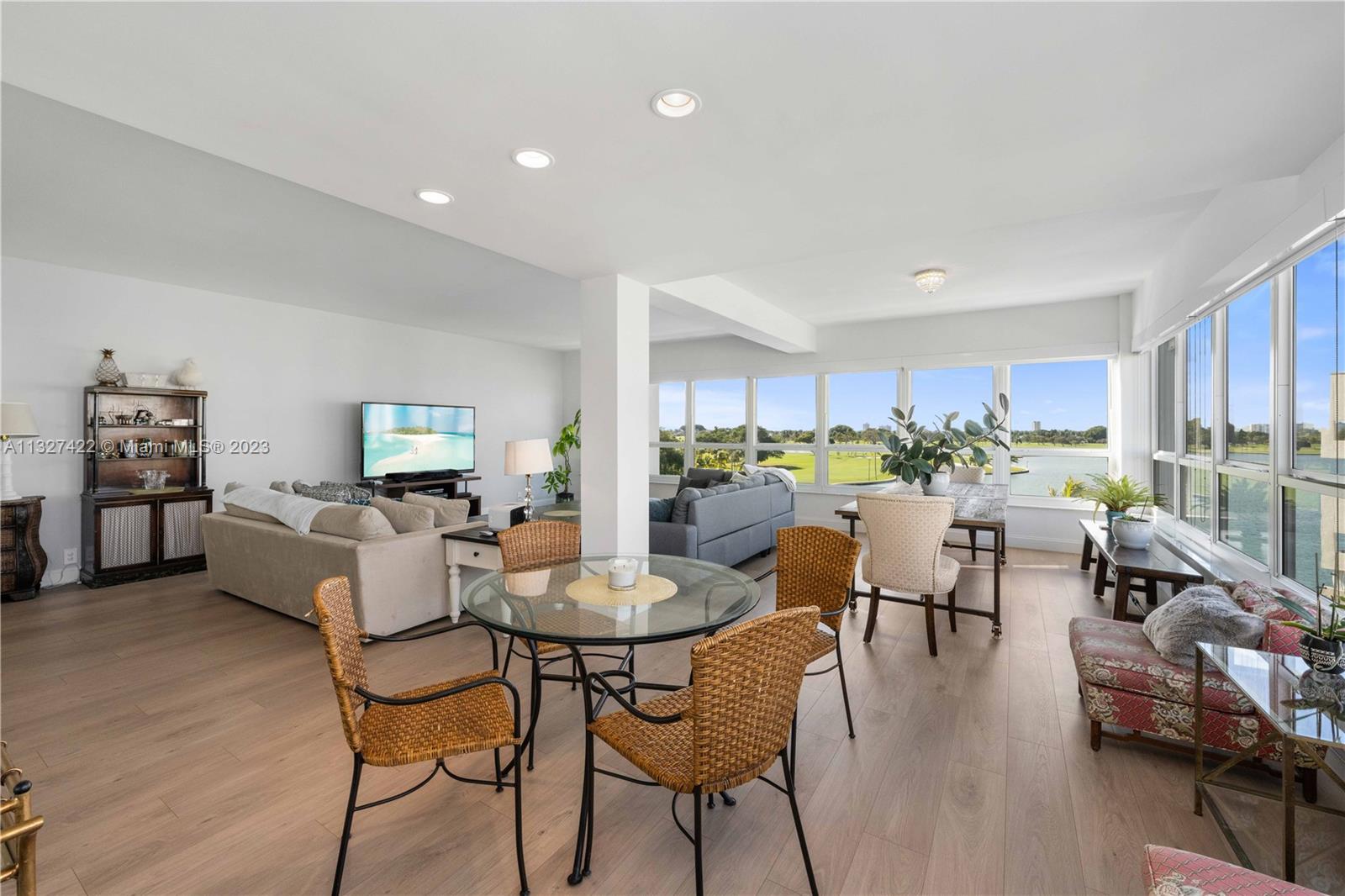 BLAIR HOUSE CONDO - WEST - Residential