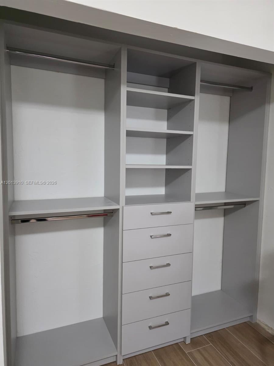 CORAL GABLES GRANADA SEC - Residential Lease