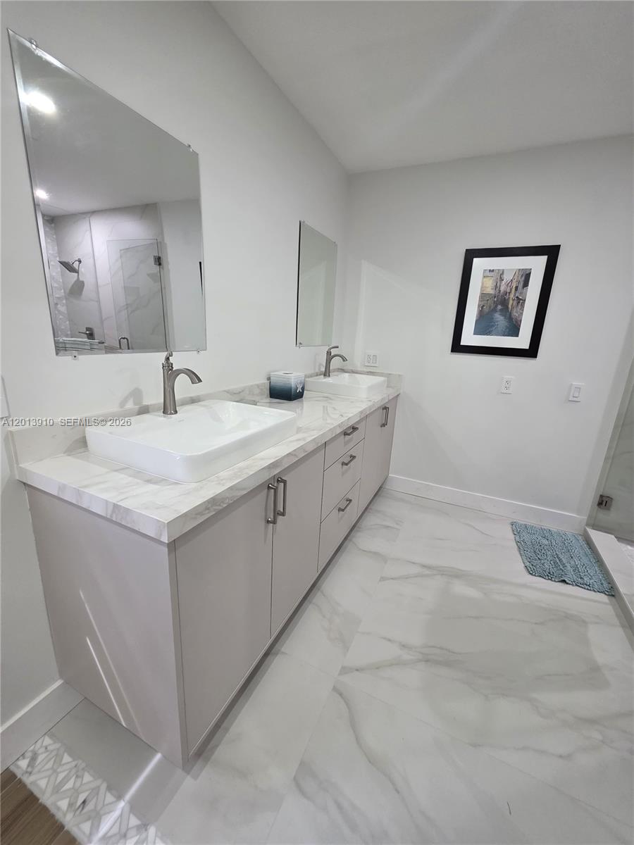 CORAL GABLES GRANADA SEC - Residential Lease