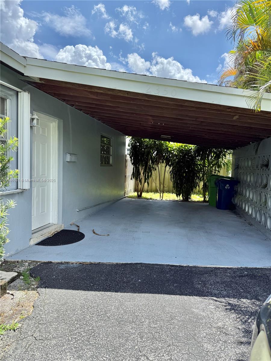 SUNRISE GOLF VILLAGE - Residential Lease