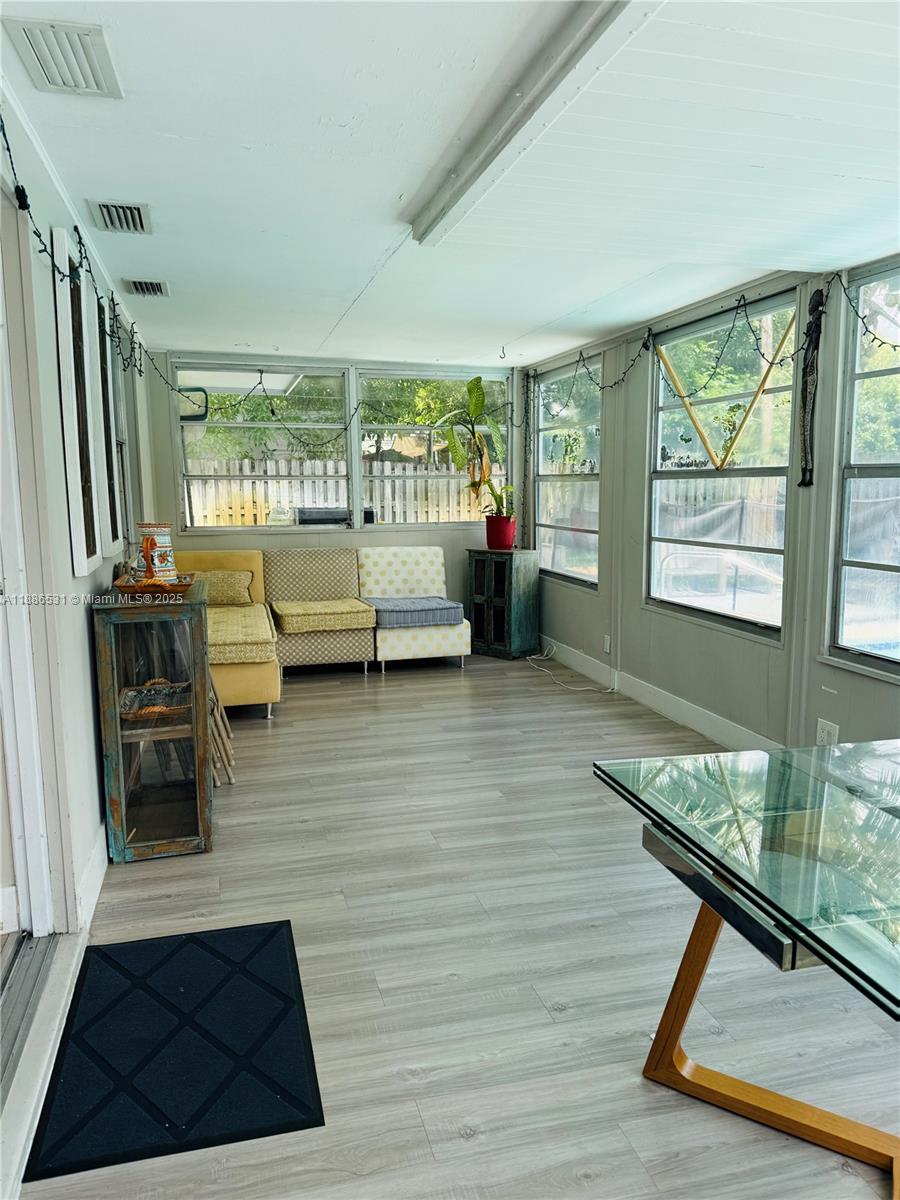 SUNRISE GOLF VILLAGE - Residential Lease