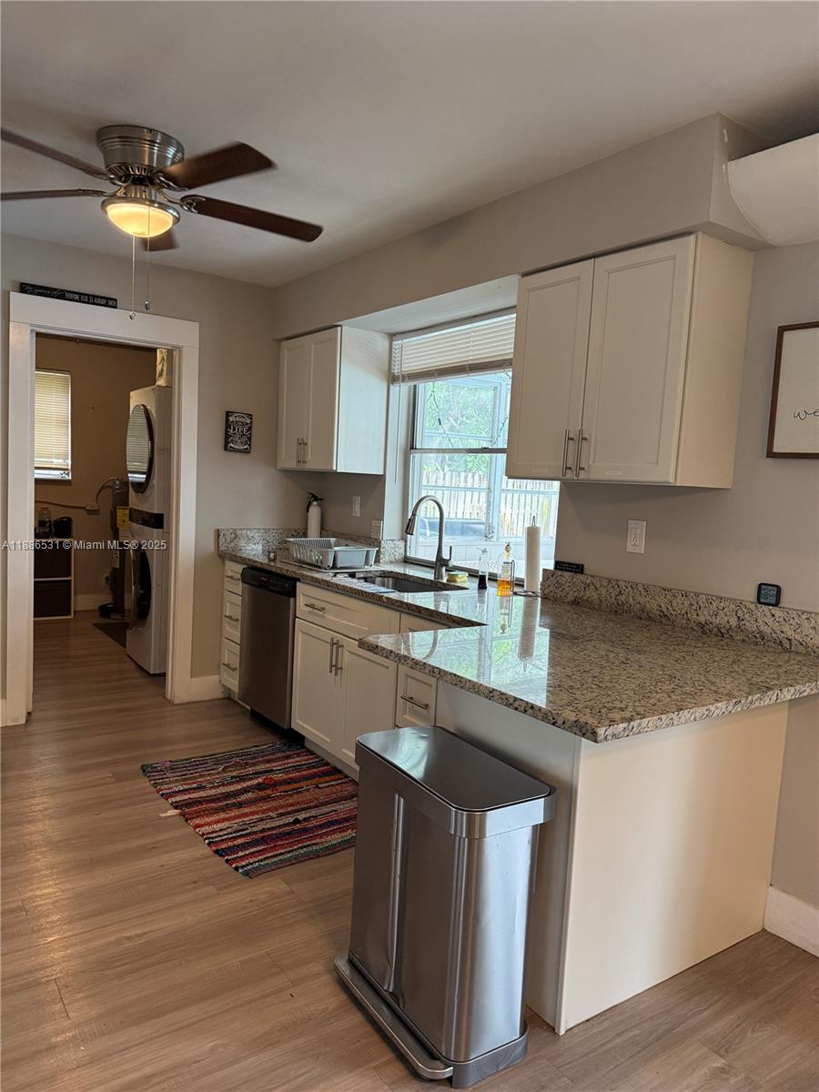 SUNRISE GOLF VILLAGE - Residential Lease