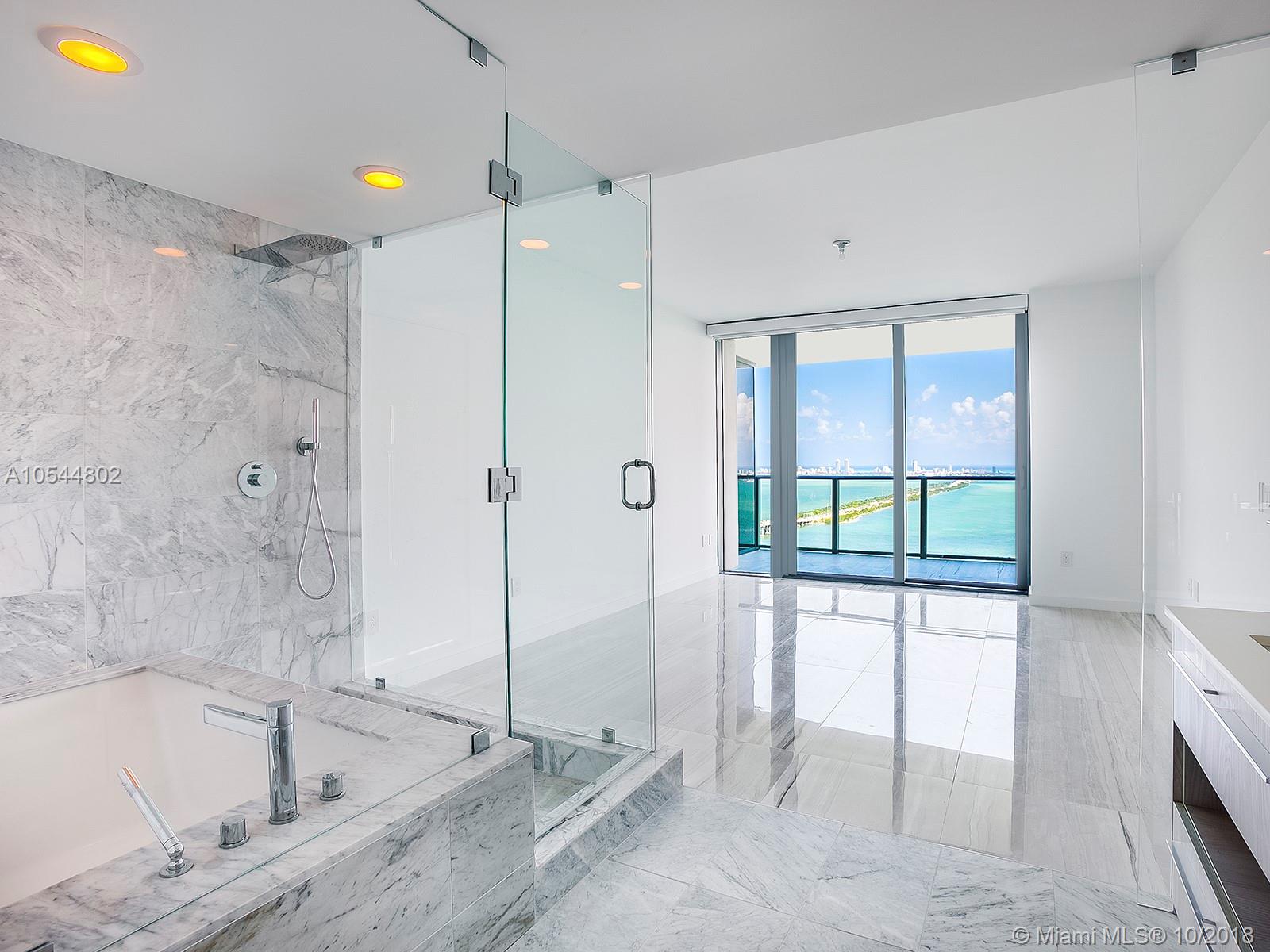 ONE PARAISO CONDO - Residential