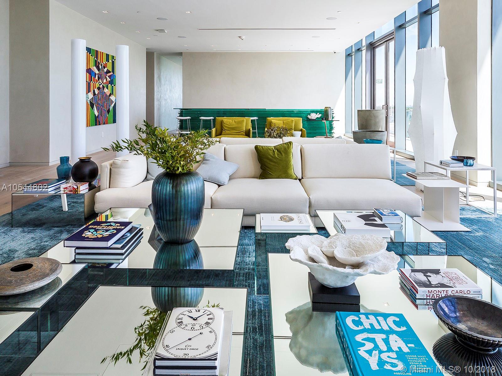 ONE PARAISO CONDO - Residential