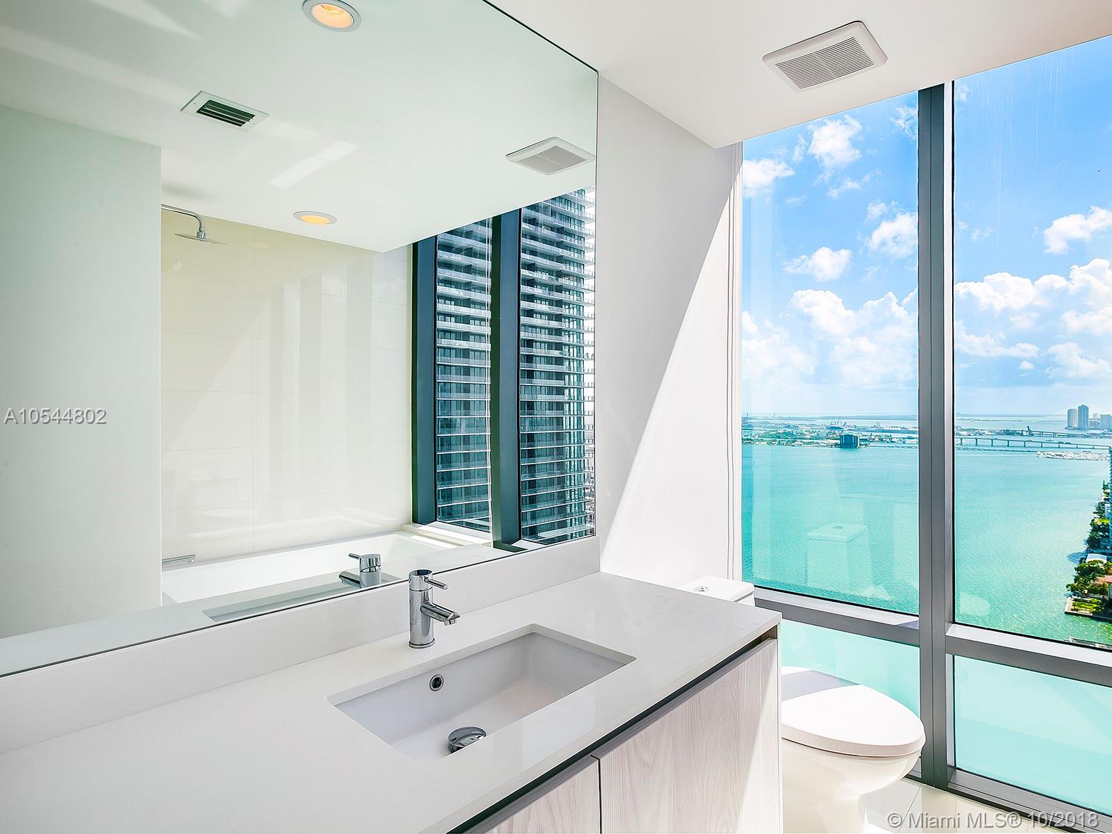 ONE PARAISO CONDO - Residential