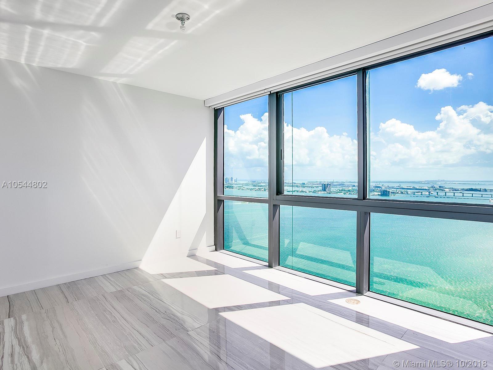 ONE PARAISO CONDO - Residential