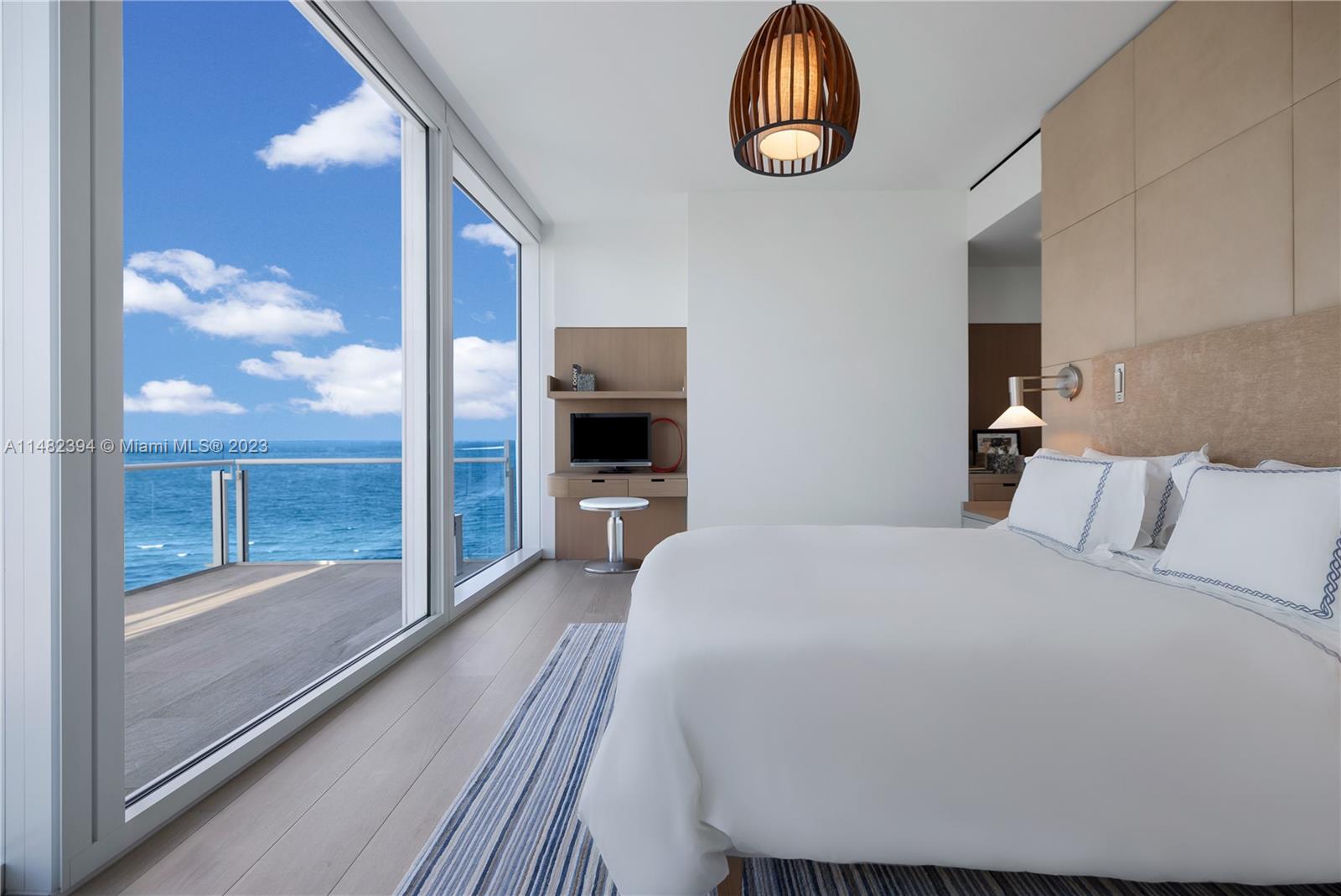 SURF CLUB CONDO - Residential
