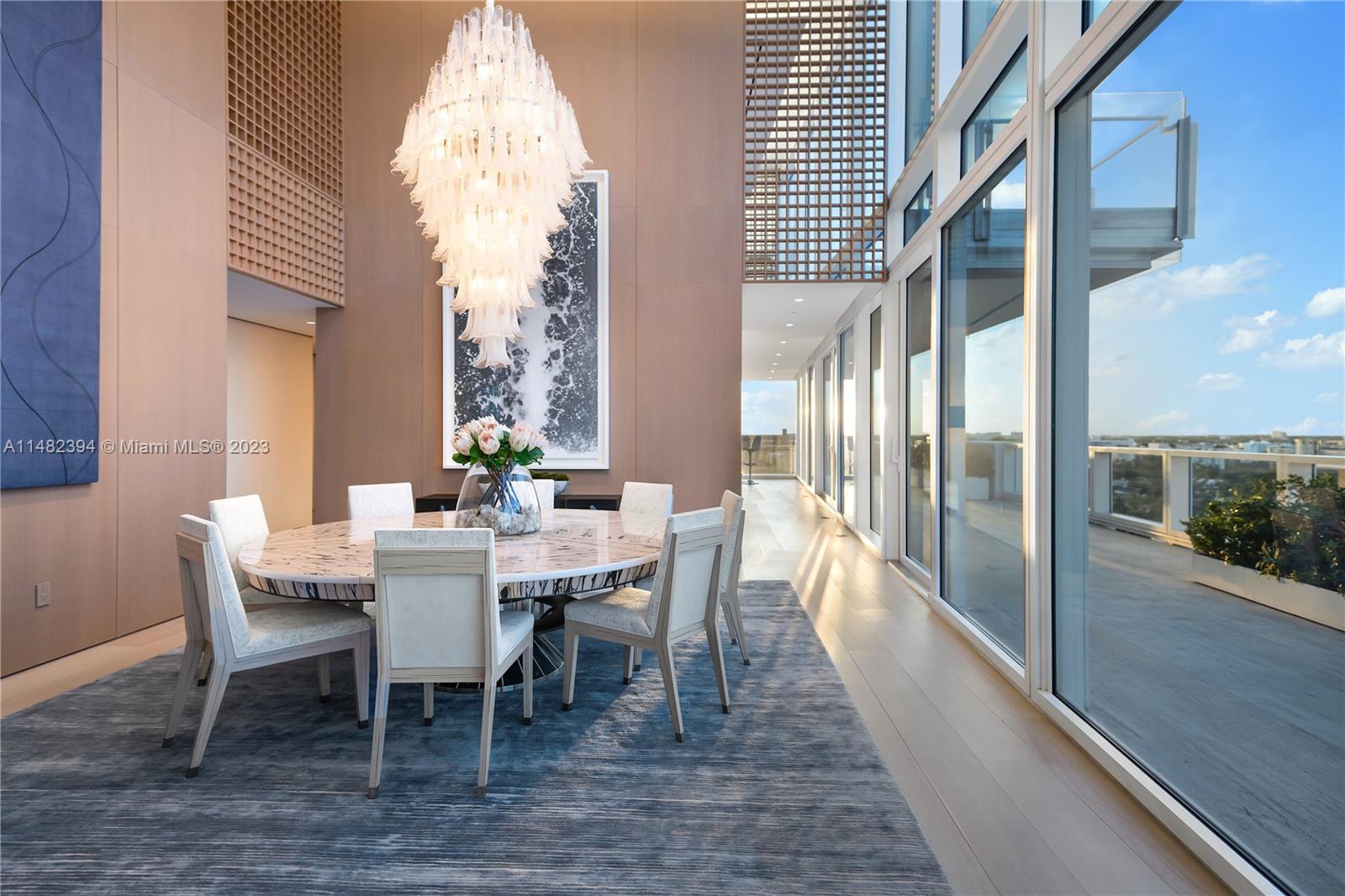 SURF CLUB CONDO - Residential