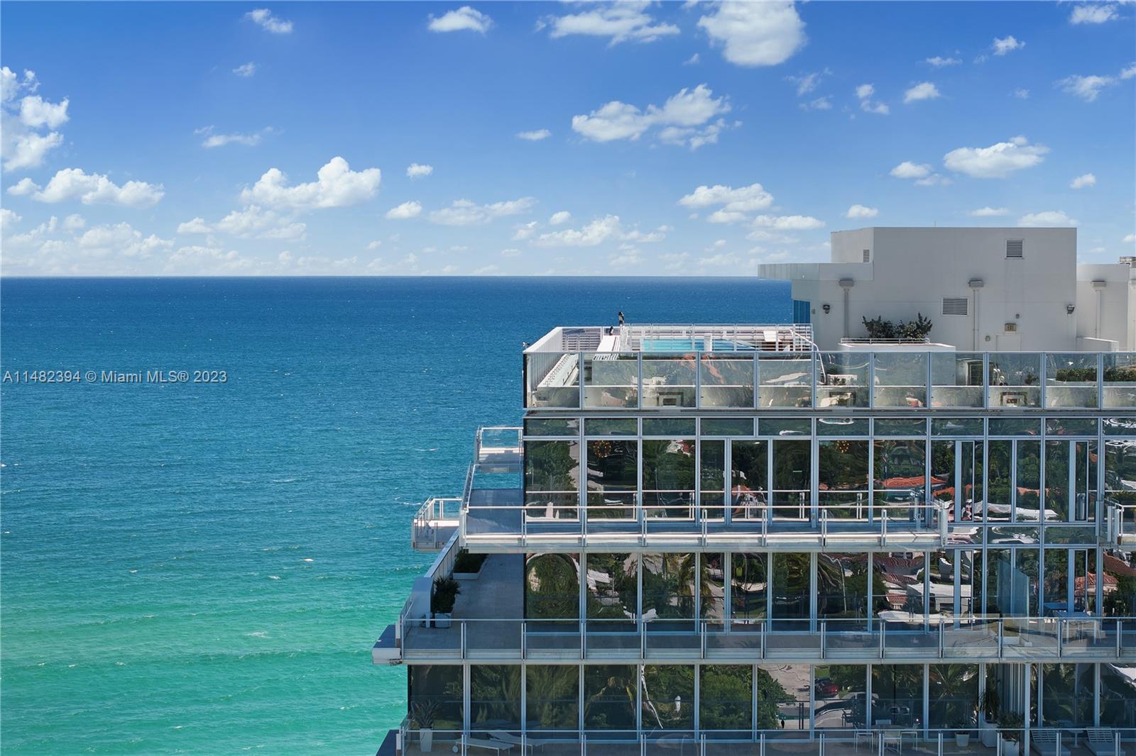 SURF CLUB CONDO - Residential