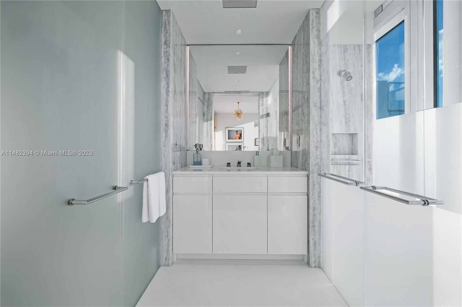 SURF CLUB CONDO - Residential