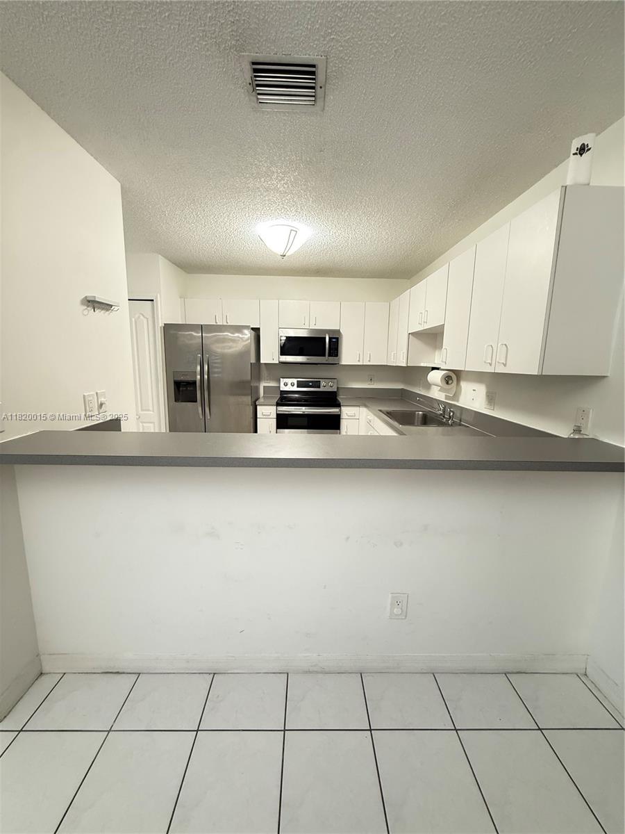 CHANTE-CLARE - Residential