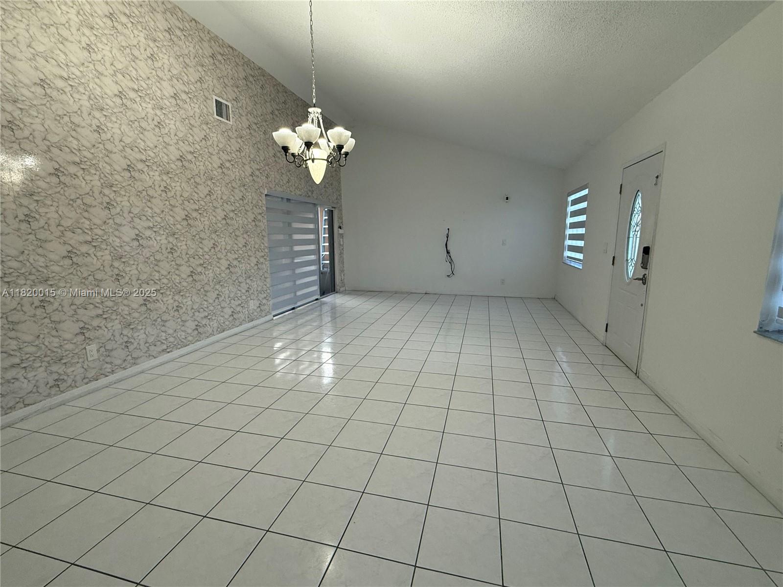 CHANTE-CLARE - Residential
