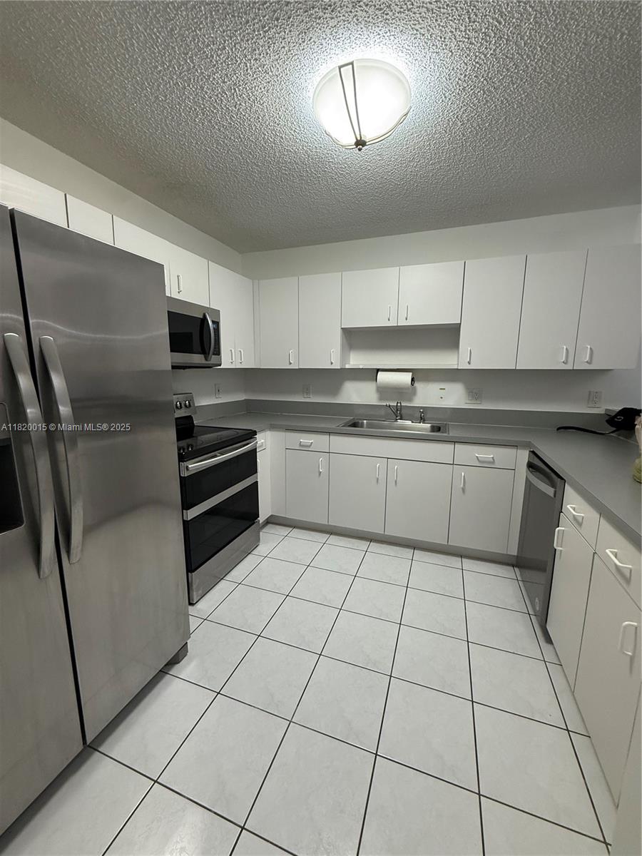 CHANTE-CLARE - Residential
