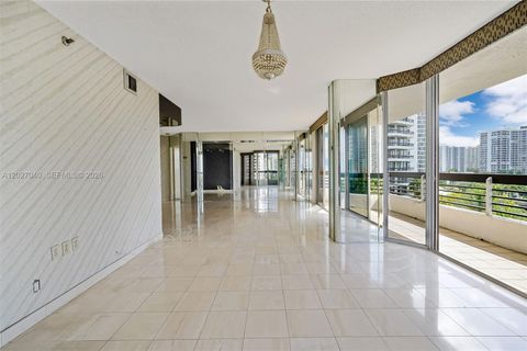 Tiny photo for 3600 Mystic Pointe Dr #812, Aventura, FL 33180 (MLS # A12027040)