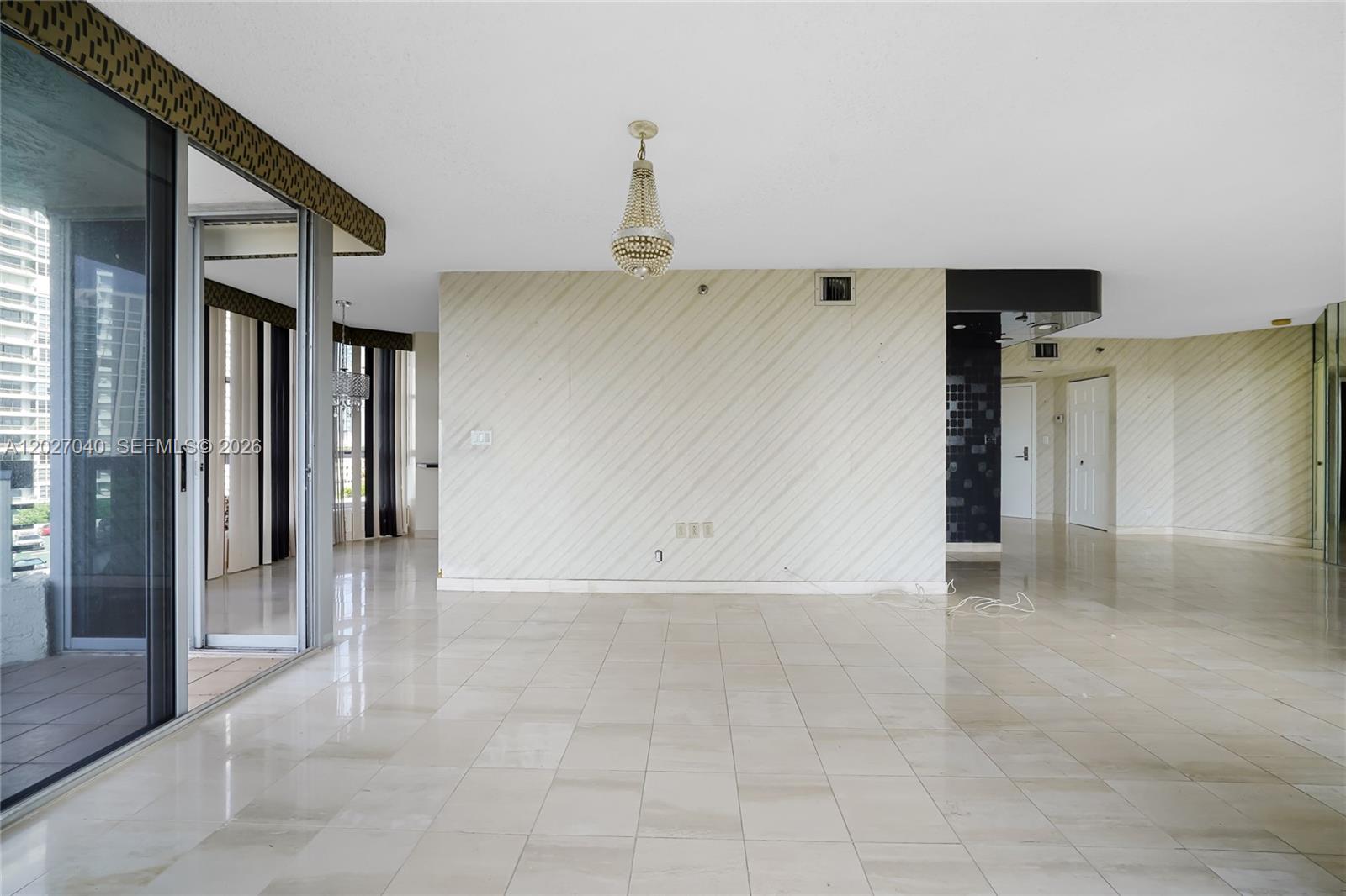 MYSTIC POINTE CONDO NO ON - Residential